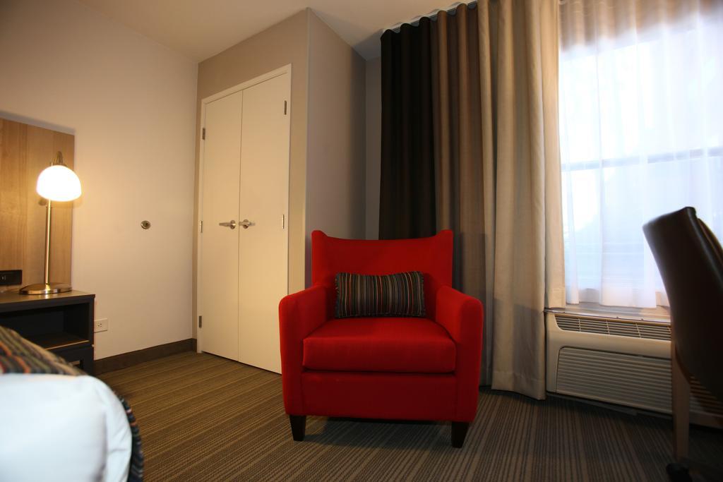 Greentree Inn & Suites Phoenix Sky Harbor Pokój zdjęcie