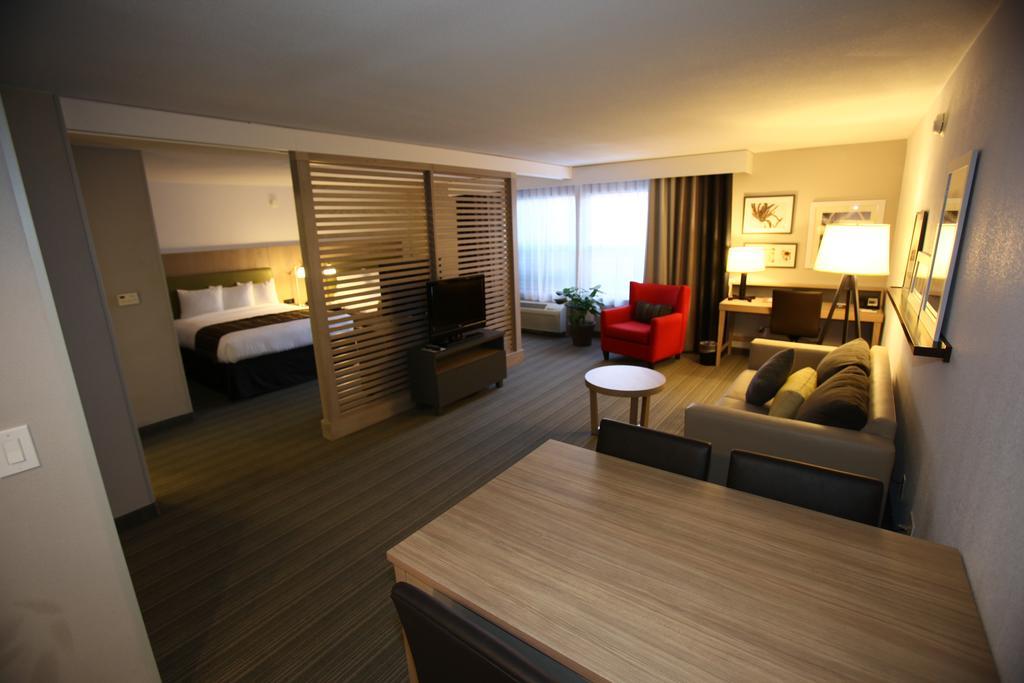 Greentree Inn & Suites Phoenix Sky Harbor Pokój zdjęcie