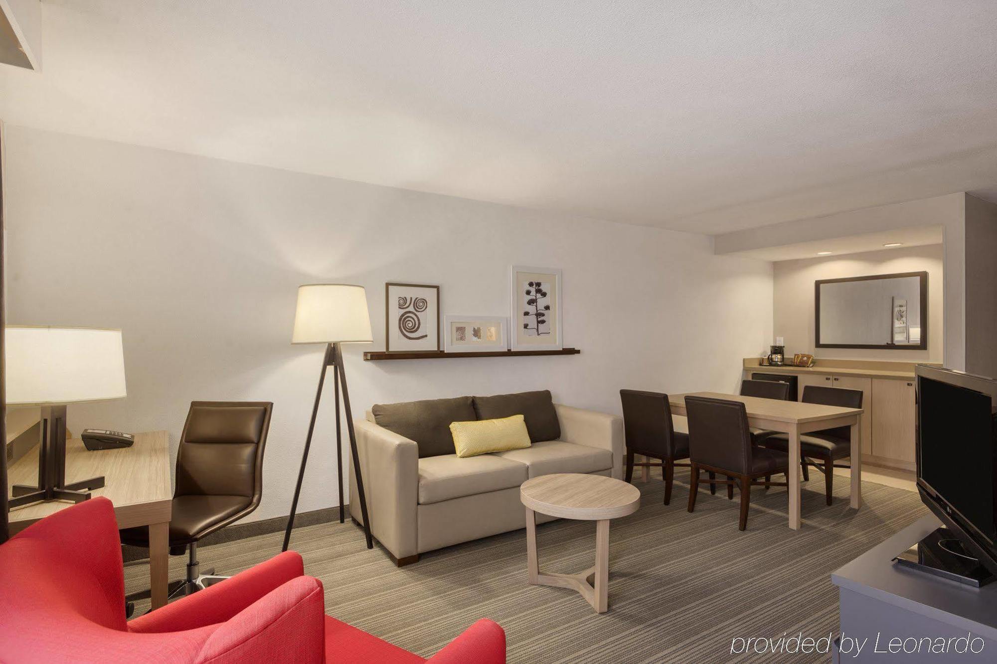 Greentree Inn & Suites Phoenix Sky Harbor Zewnętrze zdjęcie