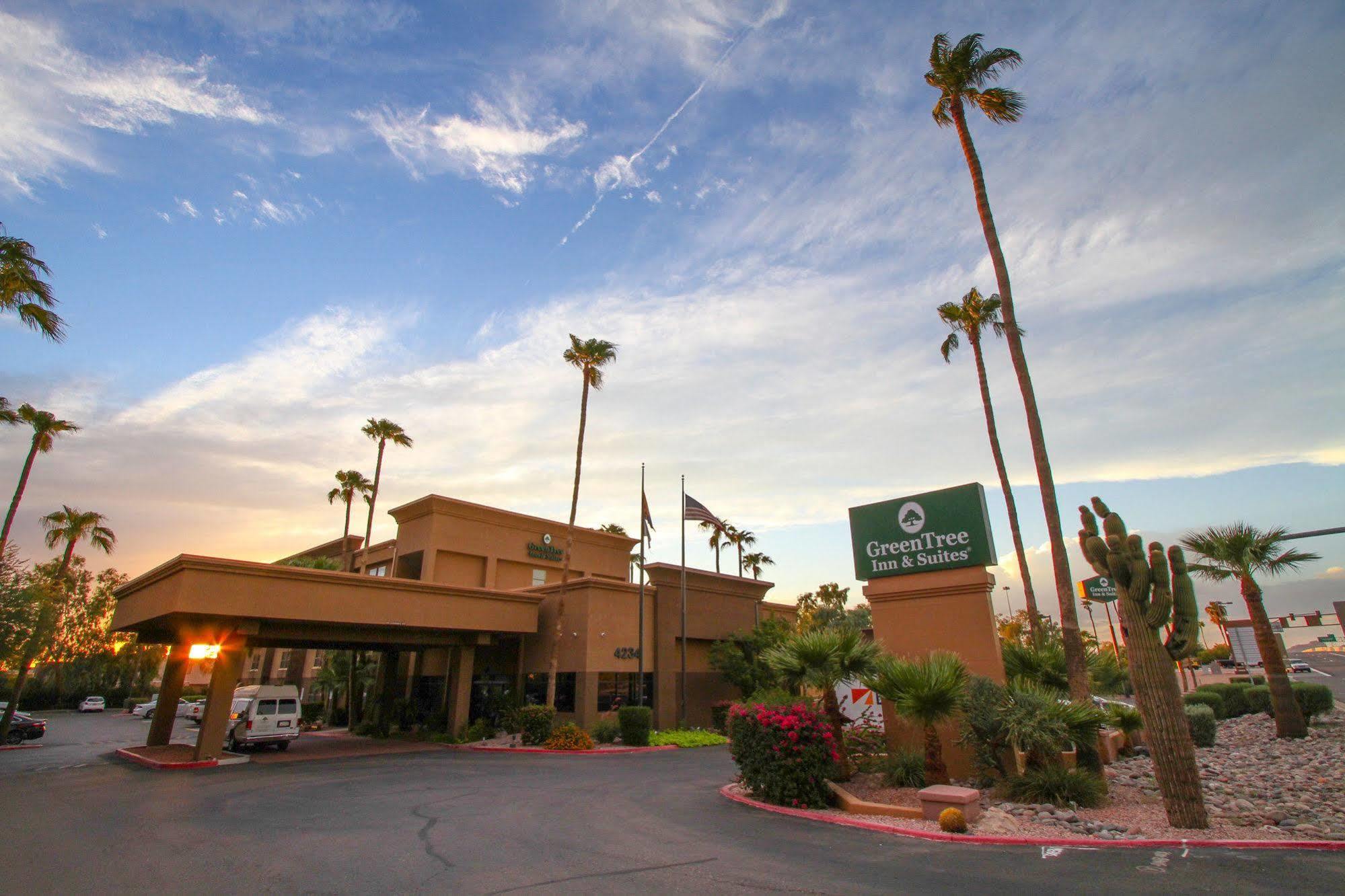 Greentree Inn & Suites Phoenix Sky Harbor Zewnętrze zdjęcie