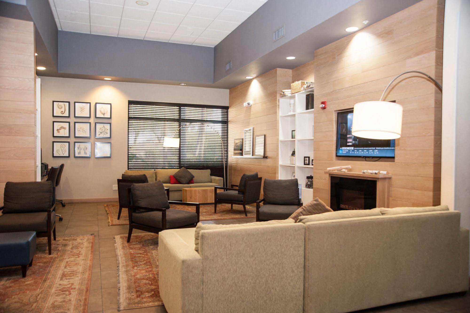 Greentree Inn & Suites Phoenix Sky Harbor Zewnętrze zdjęcie